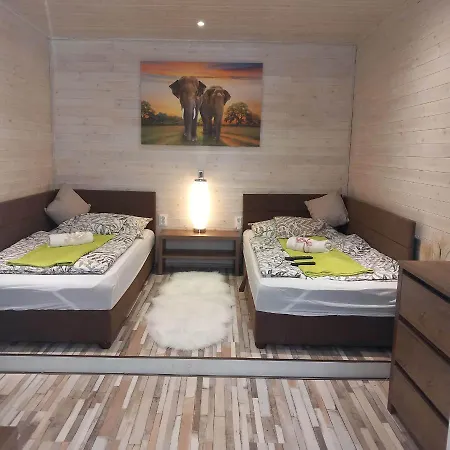 White Wood House - *