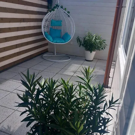 Appartement White Wood House - *